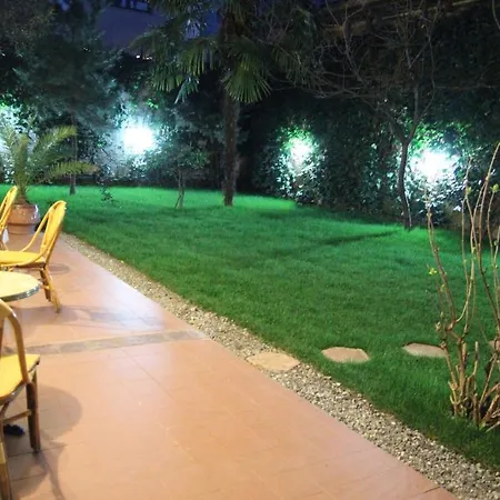 De Paris 4*