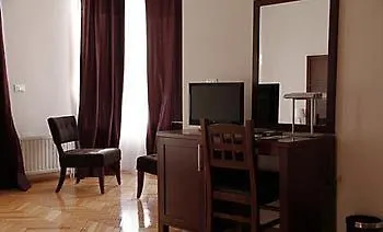 Hotel De Paris Tirana