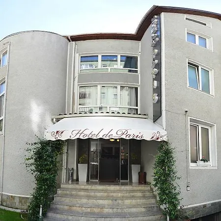 De Paris Tirana